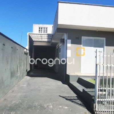 Casa com 311m², 3 quartos (sendo 1 suíte), 3 garagens, no bairro Serraria em São José