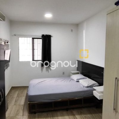Casa com 311m², 3 quartos (sendo 1 suíte), 3 garagens, no bairro Serraria em São José