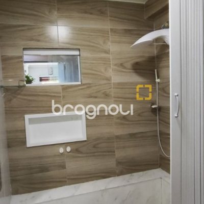 Casa com 311m², 3 quartos (sendo 1 suíte), 3 garagens, no bairro Serraria em São José