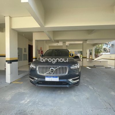 Cobertura com 229m², 3 quartos (sendo 3 suítes), 2 garagens, no bairro Canasvieiras em Florianópolis