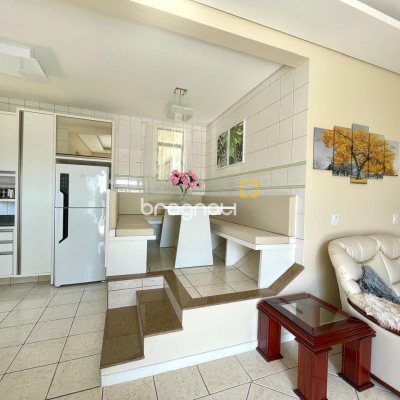 Cobertura com 229m², 3 quartos (sendo 3 suítes), 2 garagens, no bairro Canasvieiras em Florianópolis