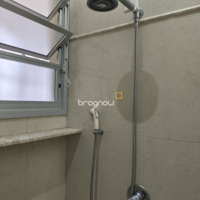 Apartamento com 193m², 3 quartos (sendo 1 suíte), 2 garagens, no bairro Centro em Florianópolis