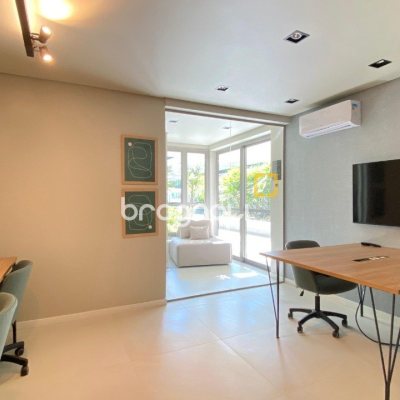 Apartamento com 71m², 2 quartos (sendo 1 suíte), 1 garagem, no bairro Cacupé em Florianópolis