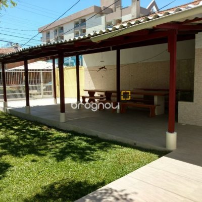Casa com 113m², 4 quartos (sendo 1 suíte), 4 garagens, no bairro Ingleses em Florianópolis