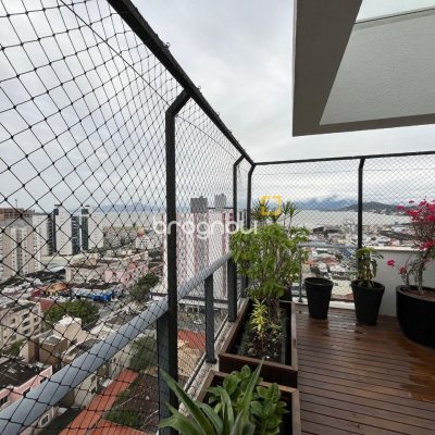 Cobertura com 140m², 3 quartos (sendo 1 suíte), 2 garagens, no bairro Kobrasol em São José
