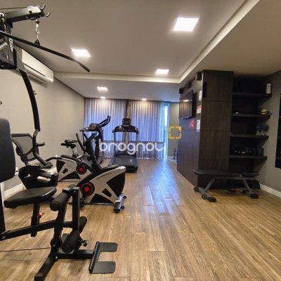 Cobertura com 140m², 3 quartos (sendo 1 suíte), 2 garagens, no bairro Kobrasol em São José