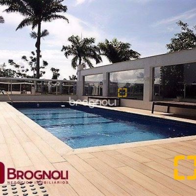 Apartamento com 115m², 2 quartos (sendo 2 suítes), 2 garagens, no bairro Agronômica em Florianópolis