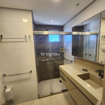 Apartamento com 115m², 2 quartos (sendo 2 suítes), 2 garagens, no bairro Agronômica em Florianópolis
