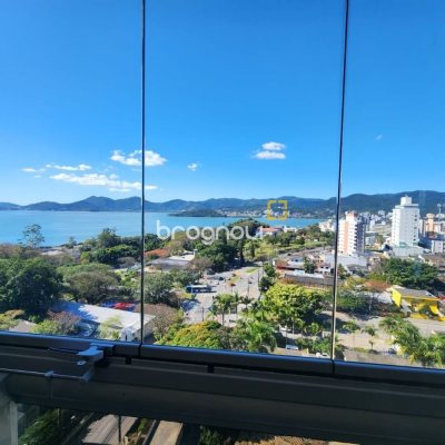 Apartamento com 115m², 2 quartos (sendo 2 suítes), 2 garagens, no bairro Agronômica em Florianópolis