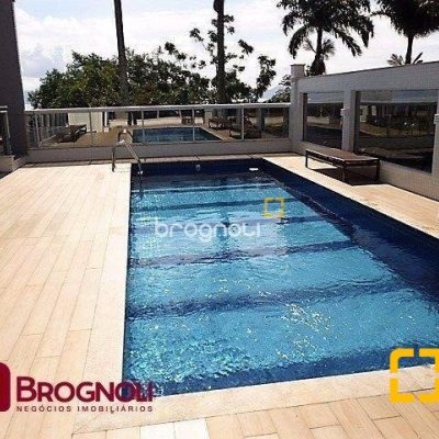 Apartamento com 115m², 2 quartos (sendo 2 suítes), 2 garagens, no bairro Agronômica em Florianópolis