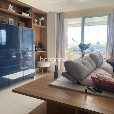 Apartamento com 97m², 3 quartos (sendo 1 suíte), 2 garagens, no bairro Nossa Senhora do Rosário em São José