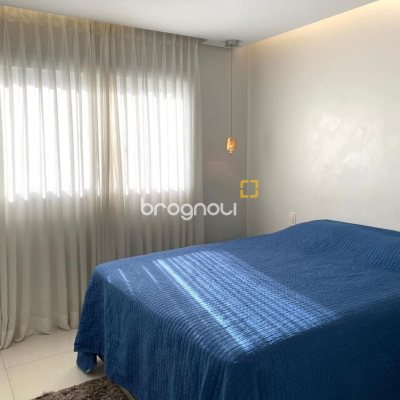 Apartamento com 97m², 3 quartos (sendo 1 suíte), 2 garagens, no bairro Nossa Senhora do Rosário em São José