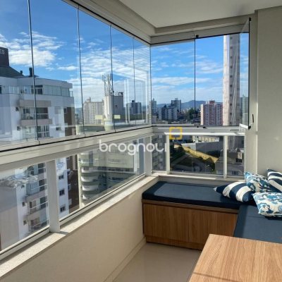 Apartamento com 97m², 3 quartos (sendo 1 suíte), 2 garagens, no bairro Nossa Senhora do Rosário em São José