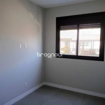 Apartamento com 77m², 2 quartos (sendo 1 suíte), 1 garagem, no bairro Ingleses em Florianópolis