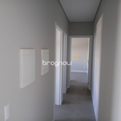 Apartamento com 77m², 2 quartos (sendo 1 suíte), 1 garagem, no bairro Ingleses em Florianópolis
