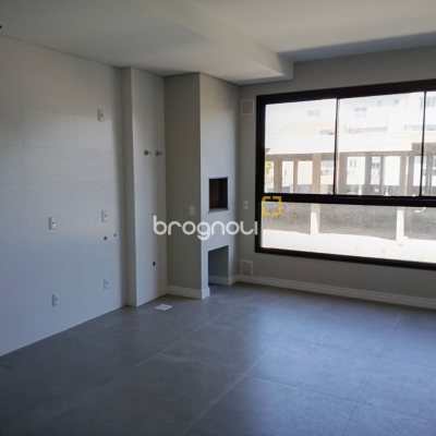 Apartamento com 77m², 2 quartos (sendo 1 suíte), 1 garagem, no bairro Ingleses em Florianópolis