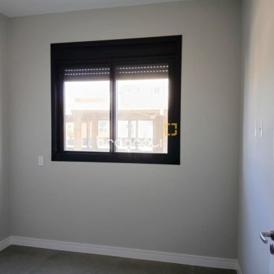 Apartamento com 77m², 2 quartos (sendo 1 suíte), 1 garagem, no bairro Ingleses em Florianópolis