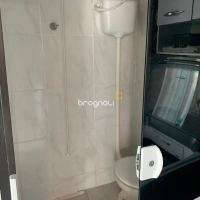 Casa com 207m², 3 quartos (sendo 1 suíte), 3 garagens, no bairro Flor de Nápolis em São José