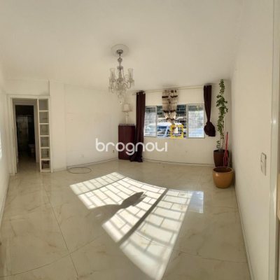 Apartamento com 91m², 3 quartos (sendo 1 suíte), 1 garagem, no bairro Ponta de Baixo em São José