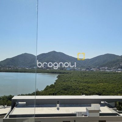 Apartamento com 150m², 4 quartos (sendo 3 suítes), 2 garagens, no bairro João Paulo em Florianópolis