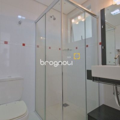 Apartamento com 150m², 4 quartos (sendo 3 suítes), 2 garagens, no bairro João Paulo em Florianópolis