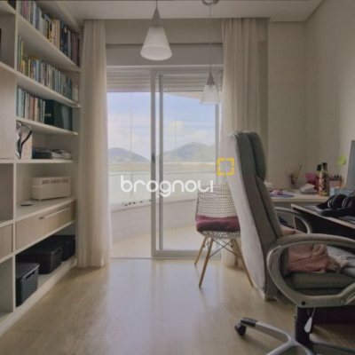 Apartamento com 150m², 4 quartos (sendo 3 suítes), 2 garagens, no bairro João Paulo em Florianópolis