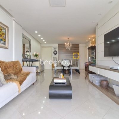 Apartamento com 150m², 4 quartos (sendo 3 suítes), 2 garagens, no bairro João Paulo em Florianópolis