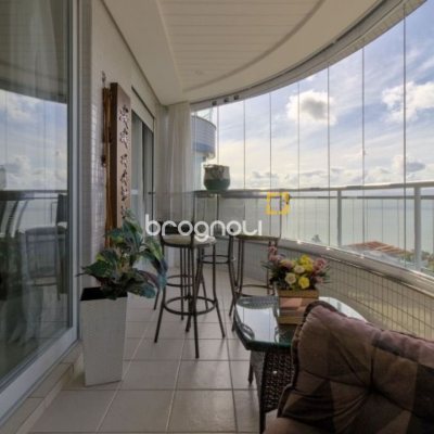 Apartamento com 150m², 4 quartos (sendo 3 suítes), 2 garagens, no bairro João Paulo em Florianópolis