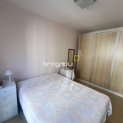 Apartamento com 40m², 1 quarto, no bairro Centro em Florianópolis