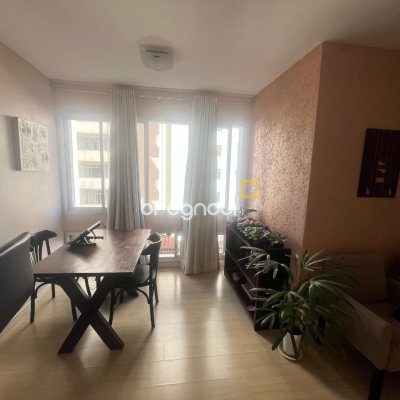 Apartamento com 40m², 1 quarto, no bairro Centro em Florianópolis