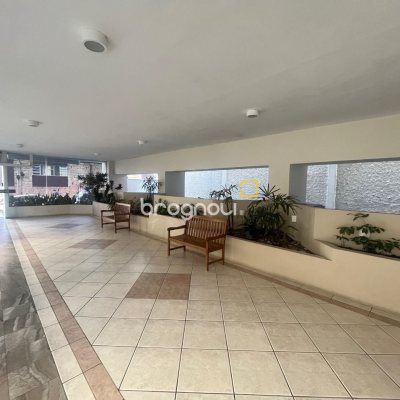Apartamento com 40m², 1 quarto, no bairro Centro em Florianópolis