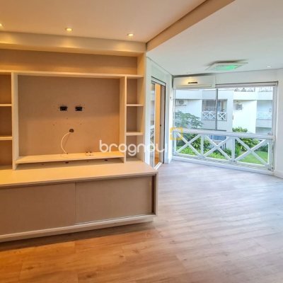 Apartamento com 46m², 1 quarto, 1 garagem, no bairro Lagoa da Conceição em Florianópolis
