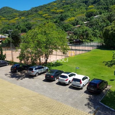 Apartamento com 46m², 1 quarto, 1 garagem, no bairro Lagoa da Conceição em Florianópolis