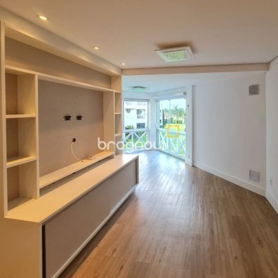 Apartamento com 46m², 1 quarto, 1 garagem, no bairro Lagoa da Conceição em Florianópolis