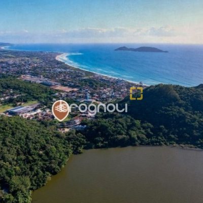 Apartamento com 31m², 1 quarto (sendo 1 suíte), 1 garagem, no bairro Morro das Pedras em Florianópolis
