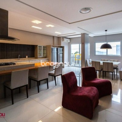 Apartamento com 95m², 3 quartos (sendo 1 suíte), 2 garagens, no bairro Beira Mar Norte em Florianópolis