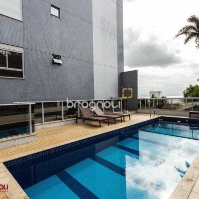 Apartamento com 95m², 3 quartos (sendo 1 suíte), 2 garagens, no bairro Beira Mar Norte em Florianópolis