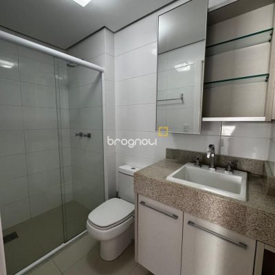 Apartamento com 95m², 3 quartos (sendo 1 suíte), 2 garagens, no bairro Beira Mar Norte em Florianópolis