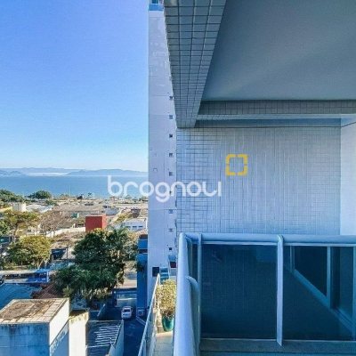 Apartamento com 95m², 3 quartos (sendo 1 suíte), 2 garagens, no bairro Beira Mar Norte em Florianópolis