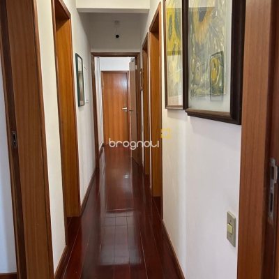 Apartamento com 170m², 4 quartos (sendo 1 suíte), 2 garagens, no bairro Agronômica em Florianópolis