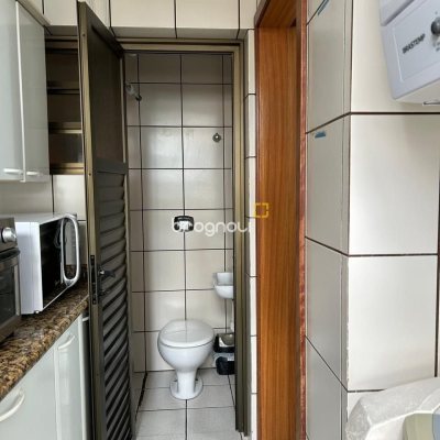 Apartamento com 170m², 4 quartos (sendo 1 suíte), 2 garagens, no bairro Agronômica em Florianópolis