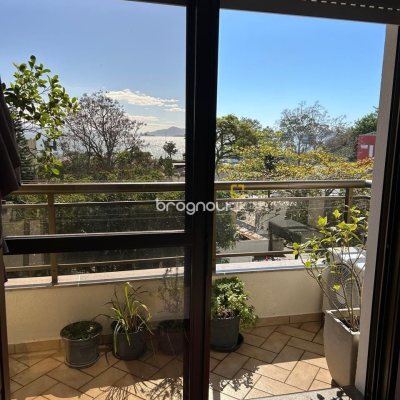 Apartamento com 170m², 4 quartos (sendo 1 suíte), 2 garagens, no bairro Agronômica em Florianópolis