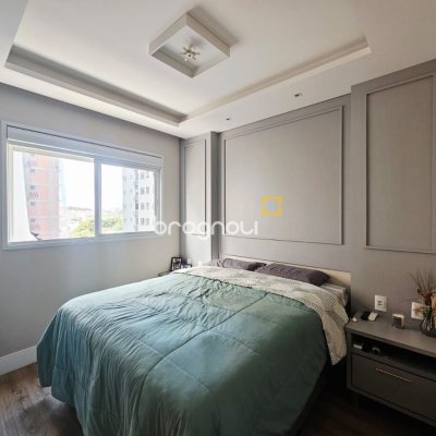 Apartamento com 107m², 3 quartos (sendo 1 suíte), 2 garagens, no bairro Campinas em São José