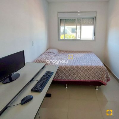 Casa com 99m², 2 quartos (sendo 2 suítes), 2 garagens, no bairro Ribeirão da Ilha em Florianópolis