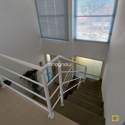 Casa com 99m², 2 quartos (sendo 2 suítes), 2 garagens, no bairro Ribeirão da Ilha em Florianópolis
