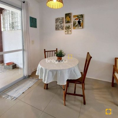 Casa com 99m², 2 quartos (sendo 2 suítes), 2 garagens, no bairro Ribeirão da Ilha em Florianópolis