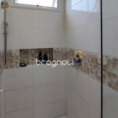 Casa com 322m², 3 quartos (sendo 3 suítes), 2 garagens, no bairro Lagoa da Conceição em Florianópolis