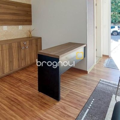 Casa com 322m², 3 quartos (sendo 3 suítes), 2 garagens, no bairro Lagoa da Conceição em Florianópolis