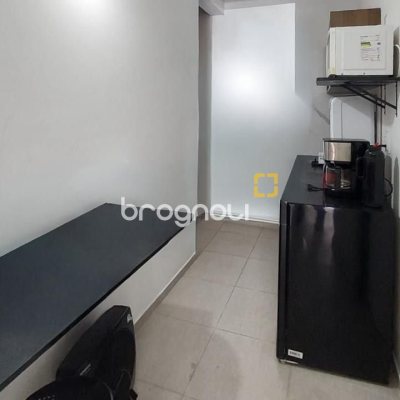 Casa com 322m², 3 quartos (sendo 3 suítes), 2 garagens, no bairro Lagoa da Conceição em Florianópolis