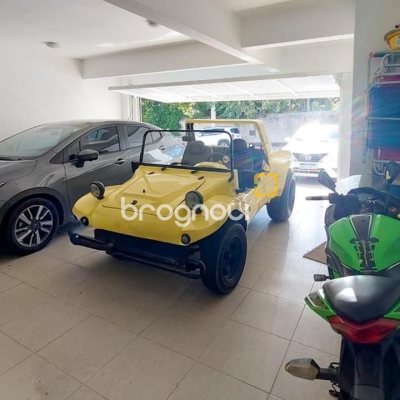 Casa com 322m², 3 quartos (sendo 3 suítes), 2 garagens, no bairro Lagoa da Conceição em Florianópolis
